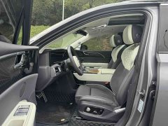 Hongqi E-HS9 460km flagship version six seats - фото 8