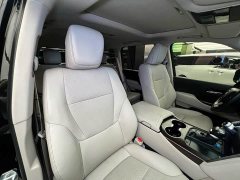 Toyota Land Cruiser (Imported) LC300 2022 3.5T GX-R - фото 16