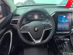 Baojun 530 Global Car Anniversary Edition 1.5T CVT Premium Interconnected 7-seater - фото 11