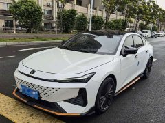 Changan UNI-V 2024 1.5T premium - фото 1