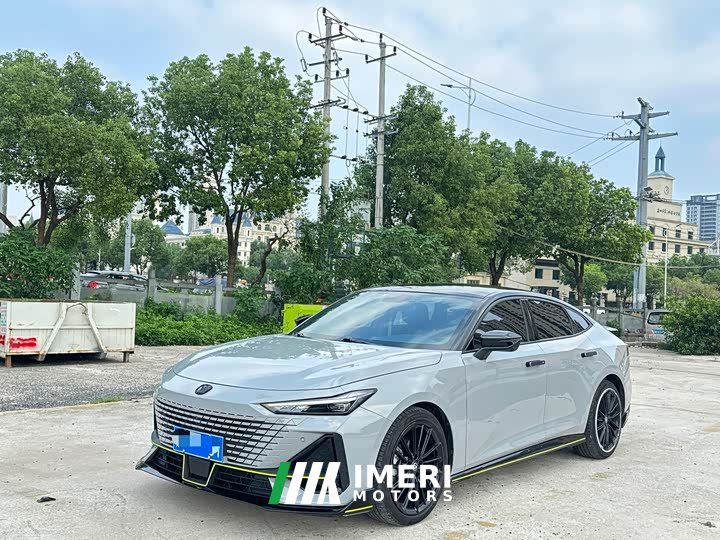 Changan UNI-V 1.5T sports version - автомобиль из Китая