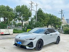 Changan UNI-V 1.5T sports version - фото 1