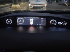 Changan UNI-V 1.5T premium - фото 14