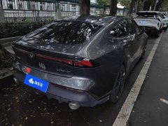 Changan UNI-V 1.5T premium - фото 3