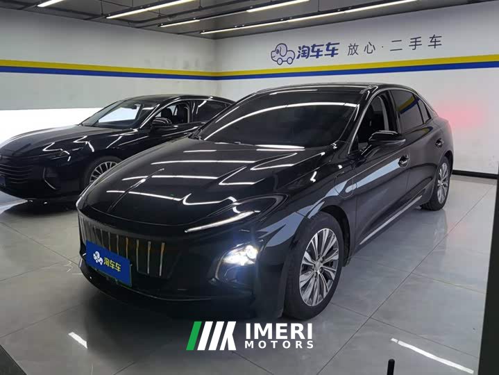 Hongqi E-QM5 610km PLUS - автомобиль из Китая