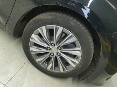 Hongqi E-QM5 610km PLUS - фото 6