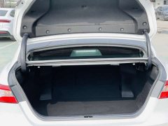 Toyota Camry 2.0GVP Leading Edition - фото 14