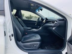 Toyota Camry 2.0GVP Leading Edition - фото 16