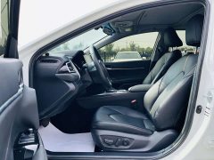 Toyota Camry 2.0GVP Leading Edition - фото 3