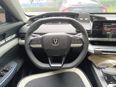 Changan UNI-V Smart iDD 2023 Smart iDD 1.5T 113km smart fun - фото 3