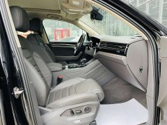 Volkswagen Touareg 3.0TSI Ruixiang Edition Classic Sports Package - фото 14