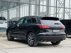 Volkswagen Touareg 3.0TSI Ruixiang Edition Classic Sports Package - фото 15