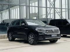 Volkswagen Touareg 3.0TSI Ruixiang Edition Classic Sports Package - фото 3
