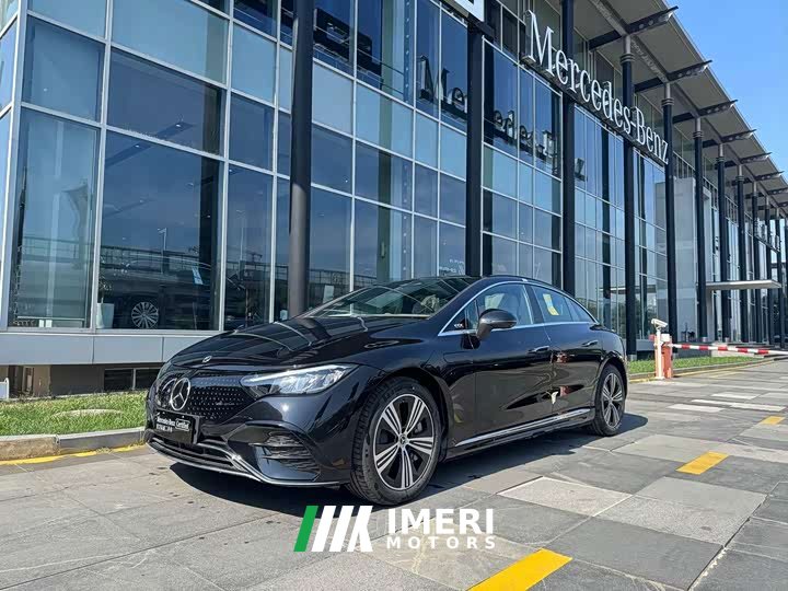 Mercedes-Benz EQE 500 4MATIC Luxury Edition - автомобиль из Китая
