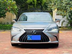 Lexus ES 2022 300h Premium Edition - фото 2