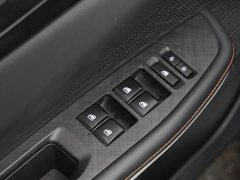 Changan UNI-V 1.5T exclusive - фото 15