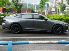 Changan UNI-V 1.5T exclusive - фото 8