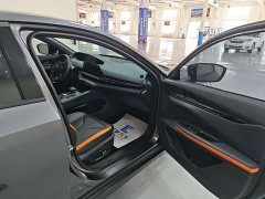 Changan UNI-V 2024 1.5T high-energy version - фото 13