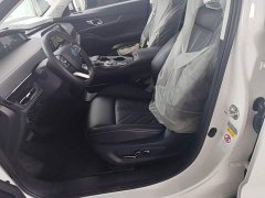 Changan UNI-K 2024 2.0T two-wheel drive Yueshang - фото 15