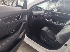 Changan UNI-K 2024 2.0T two-wheel drive Yueshang - фото 16