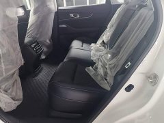 Changan UNI-K 2024 2.0T two-wheel drive Yueshang - фото 17