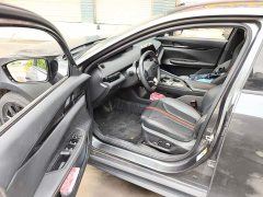 Changan UNI-V 1.5T premium - фото 14