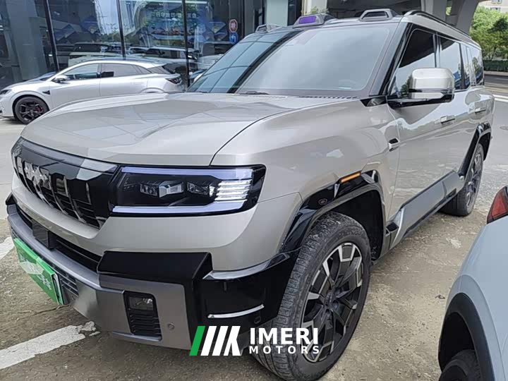 Fangchengbao Leopard 8 2025 Zhiyong flagship version 7 seats - автомобиль из Китая
