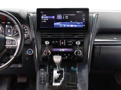 Lexus LM 2020 300h four-seat Royal Edition - фото 11