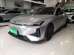 Changan UNI-V 1.5T premium - фото 1