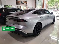 Changan UNI-V 1.5T premium - фото 7