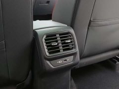 Lynk & Co Lingdu L 280TSI DSG spicy version - фото 16