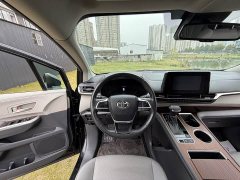 Cadillac SIENNA 2.5LPHEV Luxury Edition - фото 10