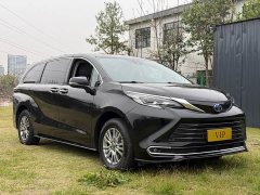 Cadillac SIENNA 2.5LPHEV Luxury Edition - фото 3