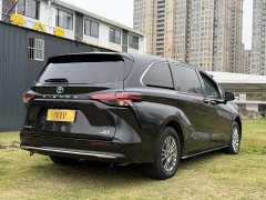 Cadillac SIENNA 2.5LPHEV Luxury Edition - фото 4
