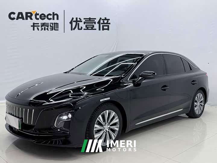 Hongqi E-QM5 2023 basic travel version - автомобиль из Китая