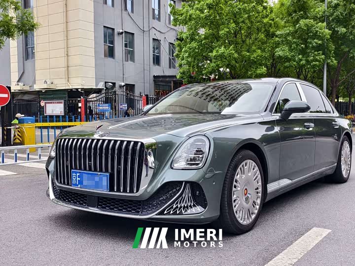Hongqi Golden Sunflower Guoya 4.0T V8 version - автомобиль из Китая