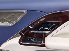 Hongqi Golden Sunflower Guoya 4.0T V8 version - фото 13