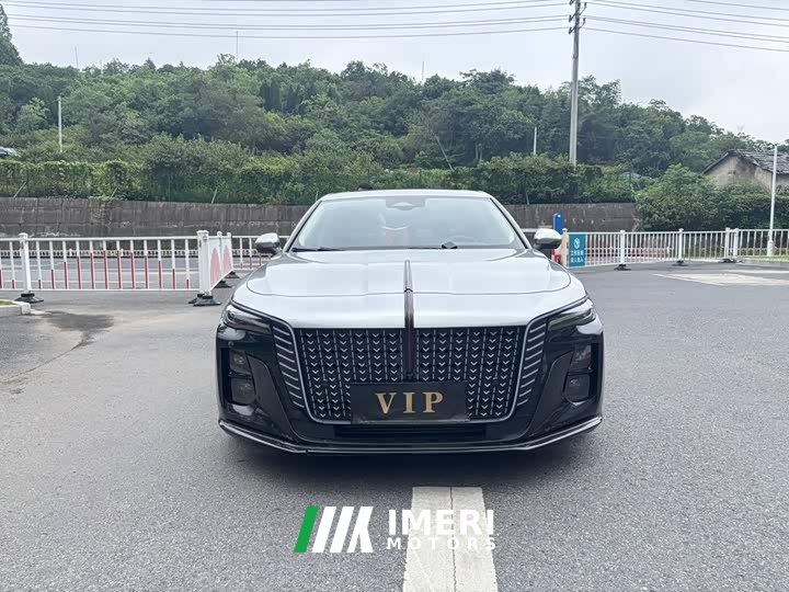 Hongqi H5 2.0T Automatic Xuanying Edition - автомобиль из Китая