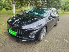 Hongqi E-QM5 620km PLUS - фото 1