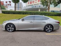 Lexus LS 500h Excellence Edition - фото 3