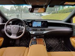 Lexus LS 500h Excellence Edition - фото 6