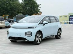 Baojun Yunduo 2023 460 Max Lingxi Edition - фото 1
