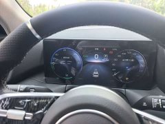 Hongqi HS3 PHEV 125km, 2 million units commemorative edition - фото 16