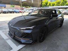 Changan UNI-V 2022 1.5T sports version - фото 1