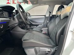 Volkswagen Sagitar 300TSI DSG Beyond Edition - фото 6