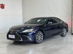 Lexus ES 2020 300h Premium Edition - фото 1