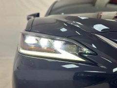 Lexus ES 2020 300h Premium Edition - фото 4