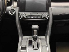 Honda Civic 2019 220TURBO CVT Dynamic Edition National V - фото 18