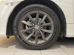 Honda Civic 2019 220TURBO CVT Dynamic Edition National V - фото 5