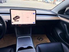 Tesla Model 3 2022 rear-wheel drive version - фото 17